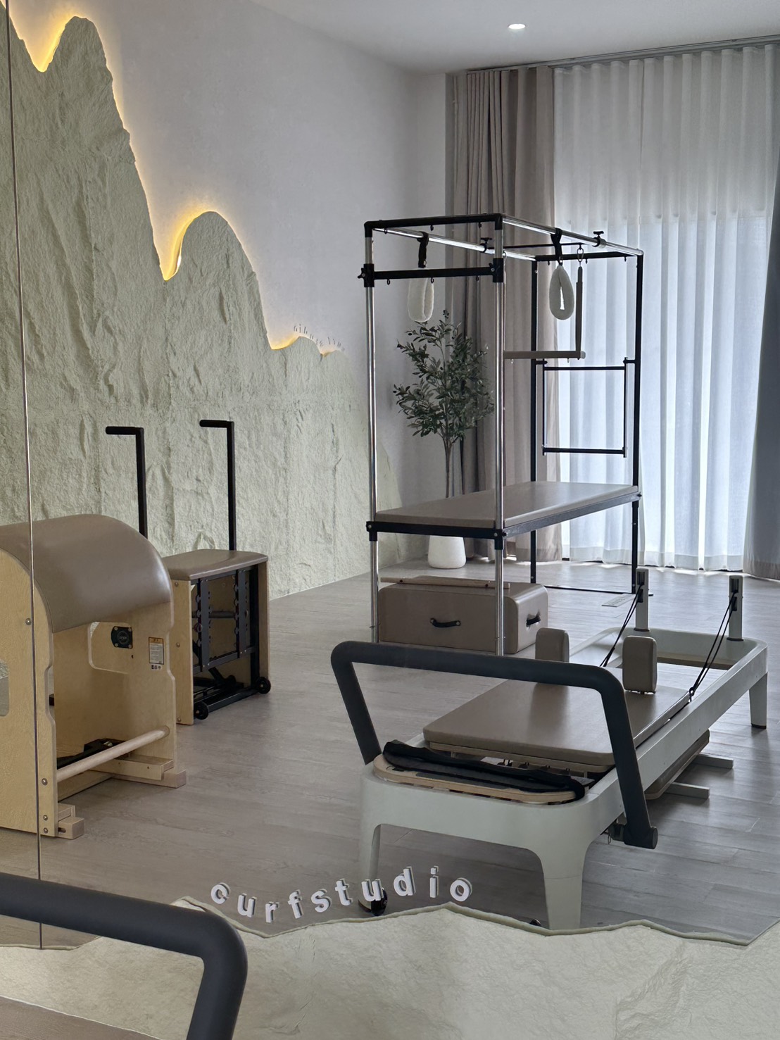 Curf Studio service 2